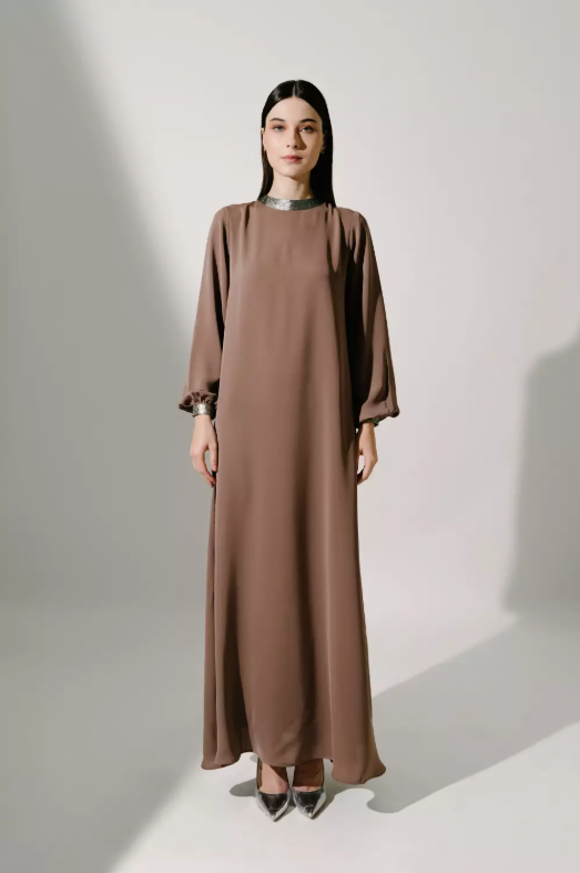 DEMURE&CO - DANIA DRESS IN KOREAN NIDHA SILK - KAFTAN - Image 2